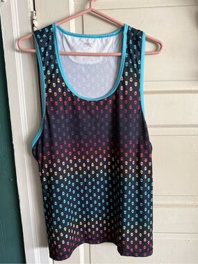 Men’s Skull & Bones Pride Skull Razor Back Tank. It is a men’s size large.
